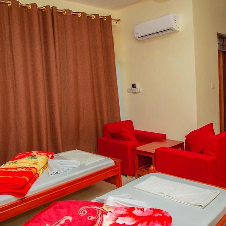 Africa Natural Tours - Kilimanjaro White House Hotel Moshi Zewnętrze zdjęcie