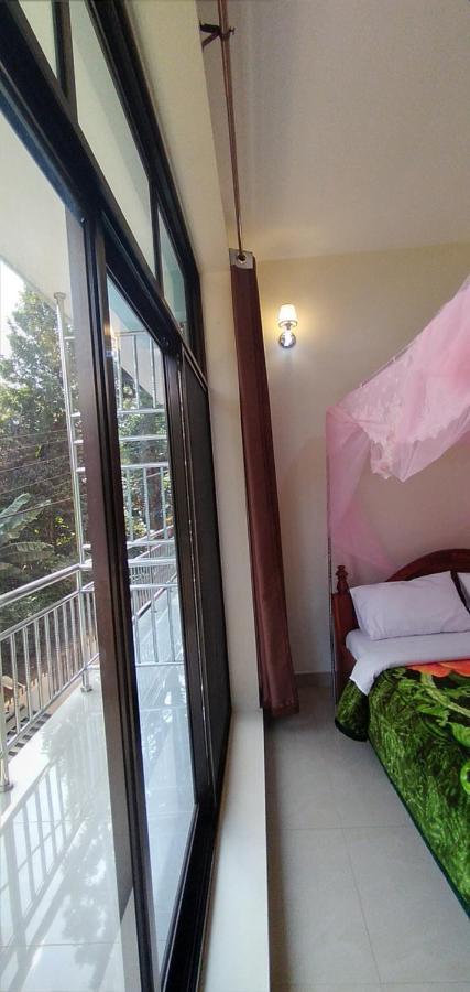 Africa Natural Tours - Kilimanjaro White House Hotel Moshi Zewnętrze zdjęcie