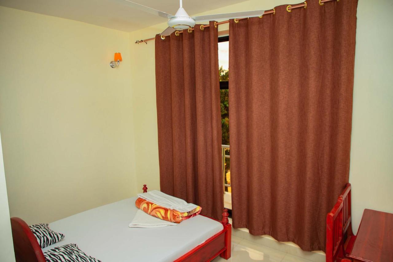Africa Natural Tours - Kilimanjaro White House Hotel Moshi Zewnętrze zdjęcie