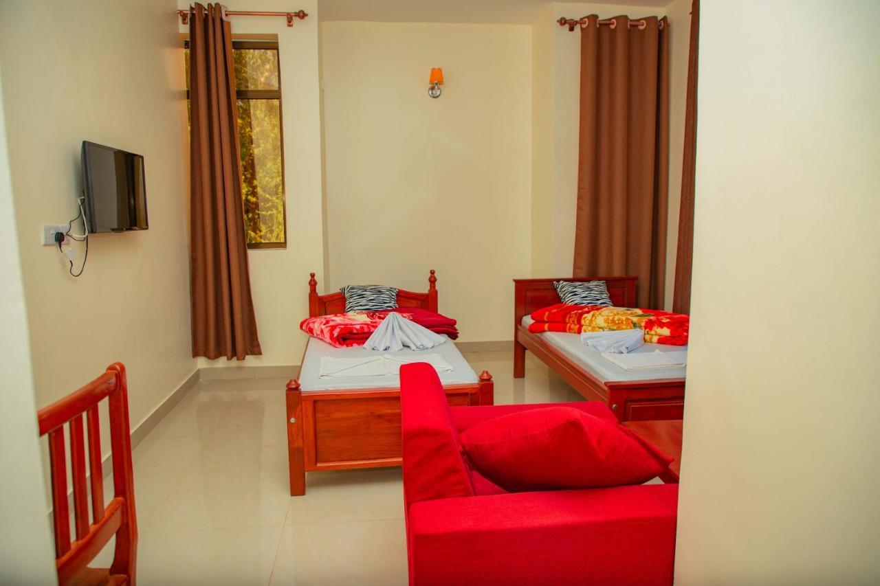 Africa Natural Tours - Kilimanjaro White House Hotel Moshi Zewnętrze zdjęcie